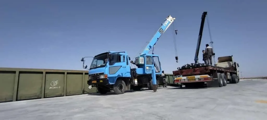 بارگیری در شرکت حمل و نقل بین المللی دریاداران طوس 